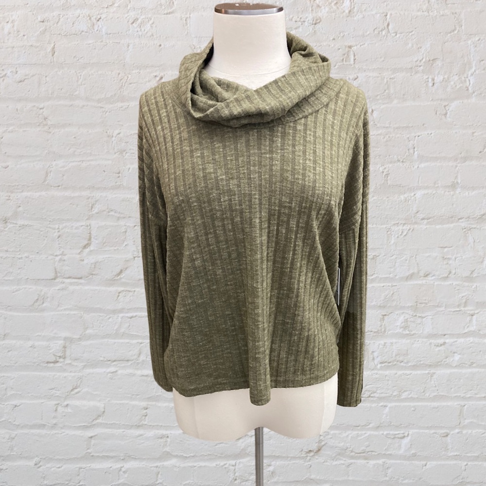 BP cozy ribbed cowl neck sweater size large NWT